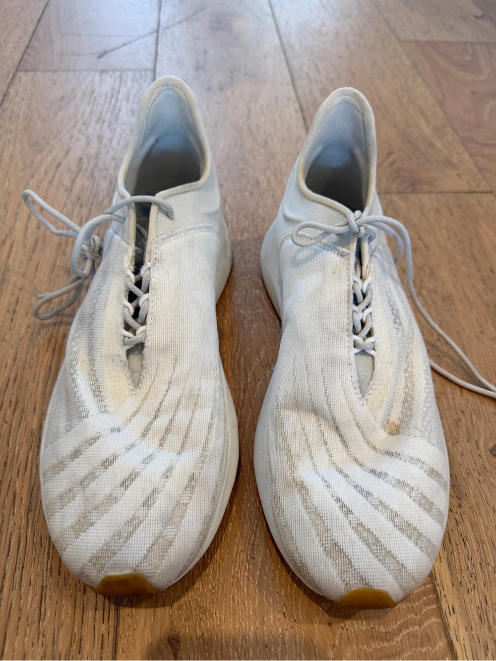 Saysh One Women’s Everyday Lifestyle Sneakers